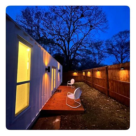 Nomehaus Shipping Container Studio Residential Neighborhood Атенс Екстериор снимка